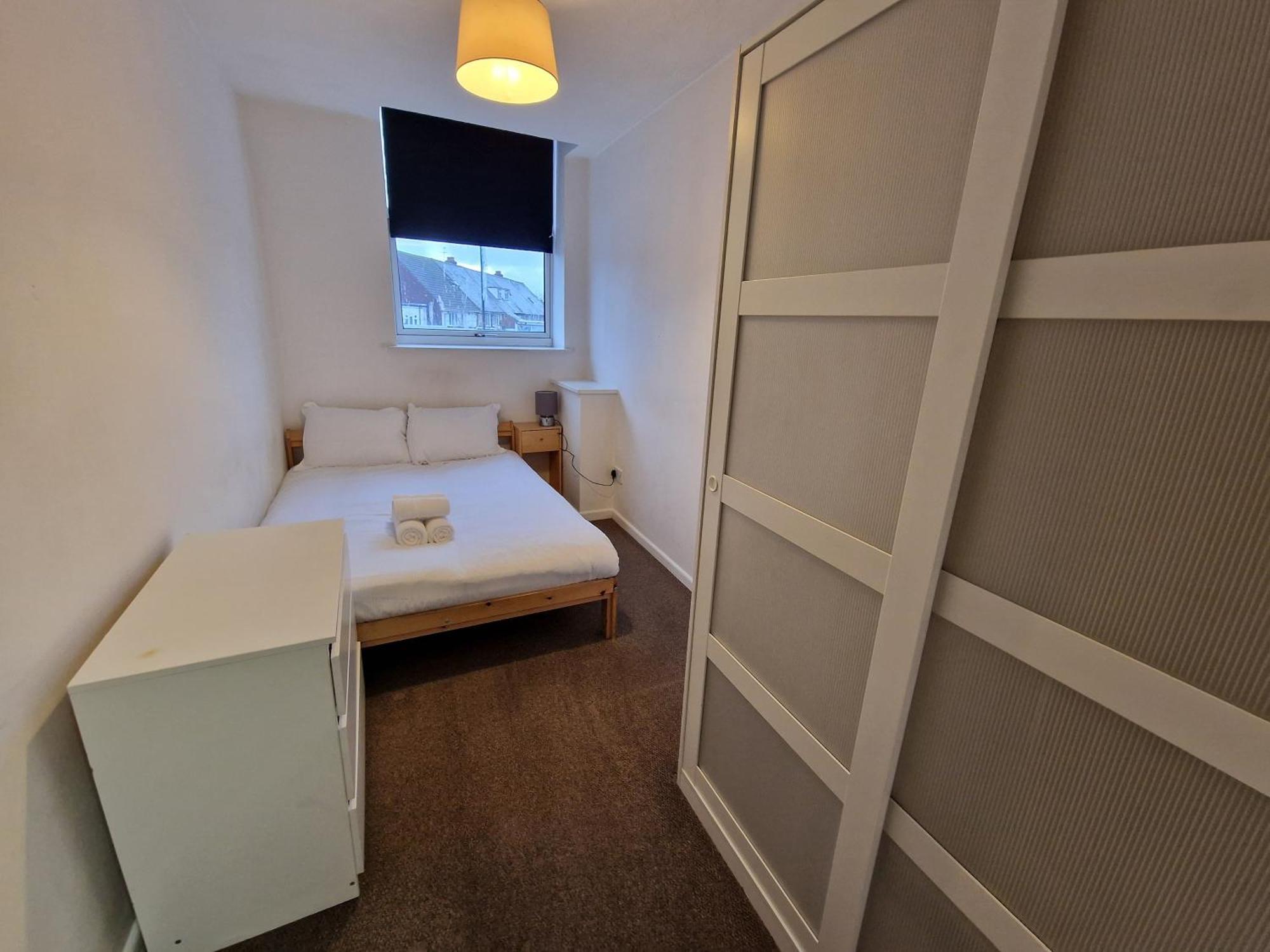 Portsmouth Road A Hotel Саутхамптън Екстериор снимка