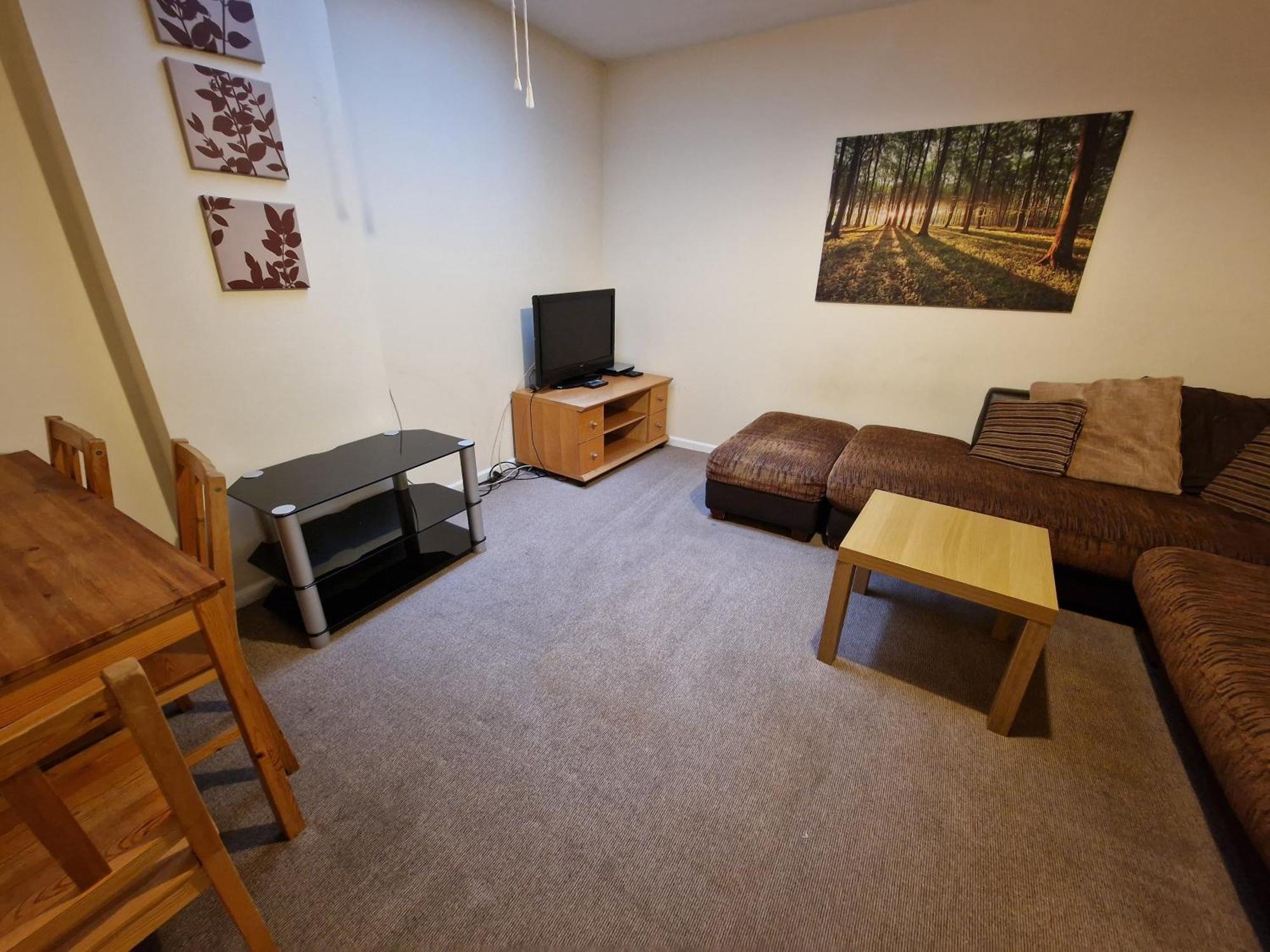 Portsmouth Road A Hotel Саутхамптън Екстериор снимка